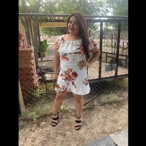 Meet your Posher, Dalia